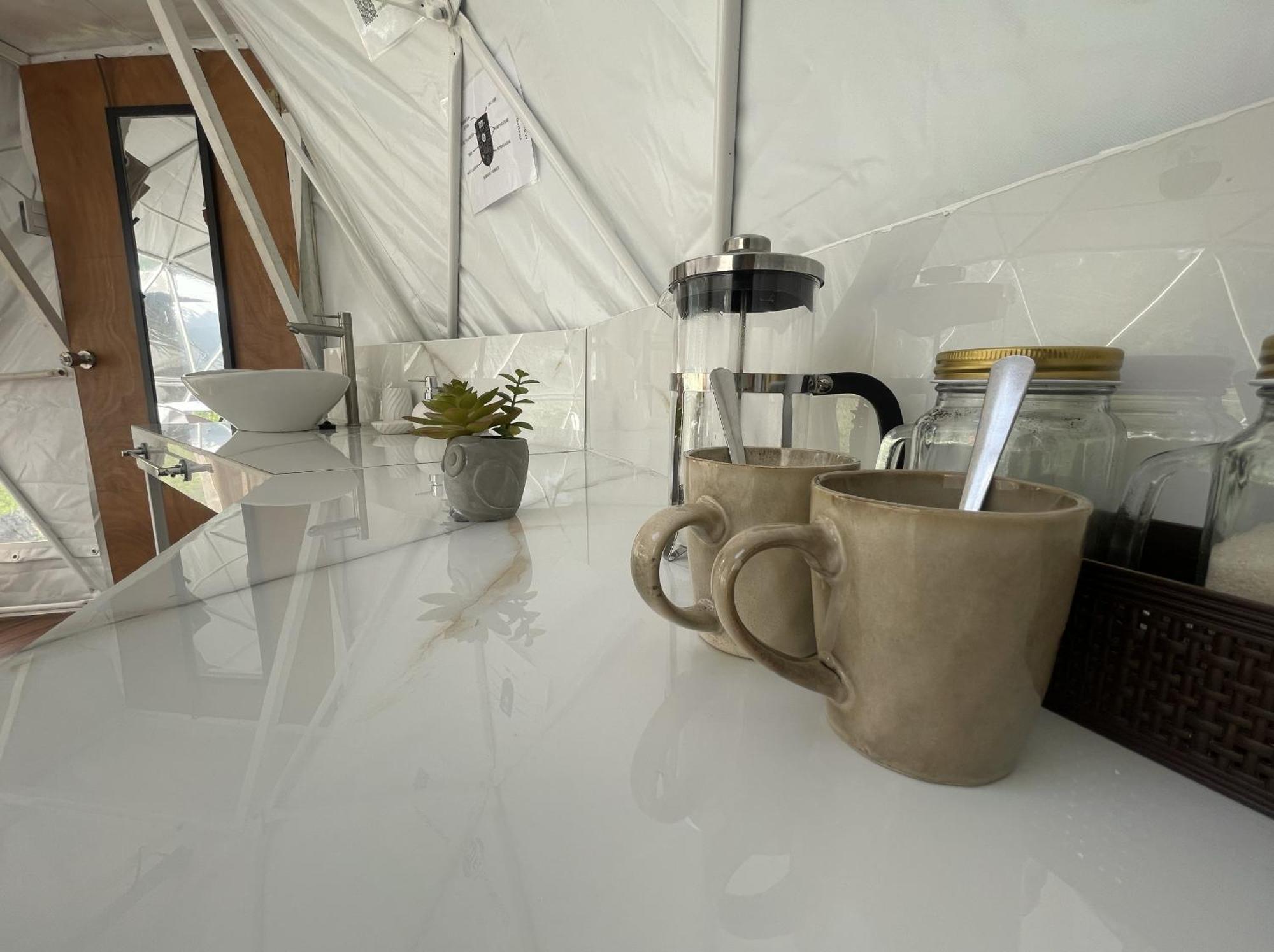 La Comarca River Glamping Dome Near Мануэль-Антонио Экстерьер фото